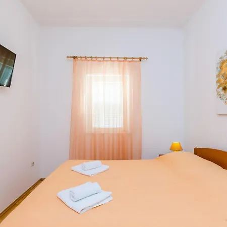 Mali Paradiso - One Bedroom With Terrace And Pool View *