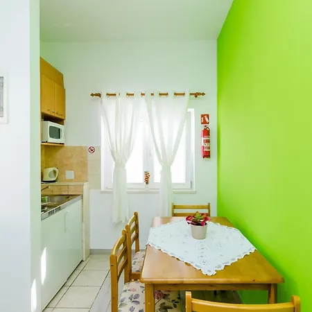 Mali Paradiso - One Bedroom With Terrace And Pool View