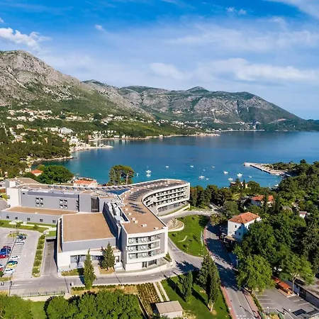 Mali Paradiso - One Bedroom With Terrace And Pool View *